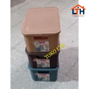4-159-1.jpg REVO STORAGE 10 LITER CA13 KOTAK BOX WADAH PENYIMPANAN SERBAGUNA TUTUP CA 13 LION STAR / CONTAINER BOX / KERANJANG TUTUP