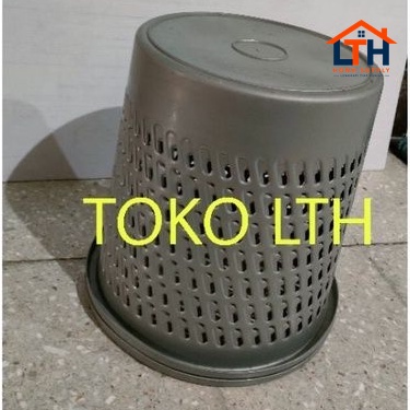 4-304-1.jpg KERANJANG SAMPAH PLASTIK BESAR JUMBO ABU SILVER TEMPAT SAMPAH