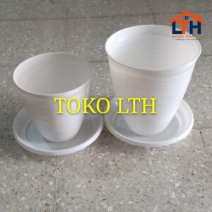 5-72-1.jpg Pot Tawon Pirus 15cm - Putih