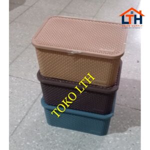 6-20-1.jpg REVO STORAGE 10 LITER CA13 KOTAK BOX WADAH PENYIMPANAN SERBAGUNA TUTUP CA 13 LION STAR / CONTAINER BOX / KERANJANG TUTUP